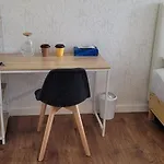 Comfy Near Metro And Airport * 리스본